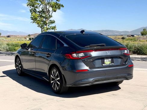 Used 2024 Honda Civic EX-L image 8