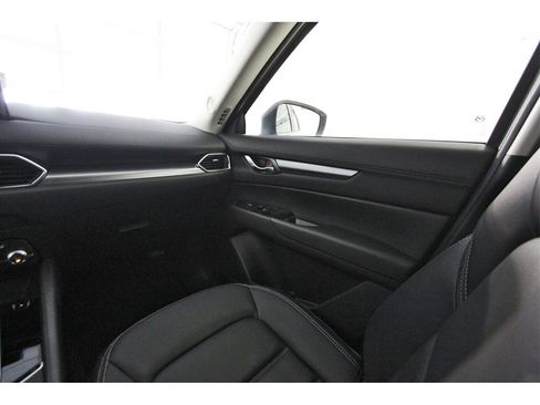 New 2025 MAZDA CX-5 AWD 2.5 S w/ Preferred Package image 11