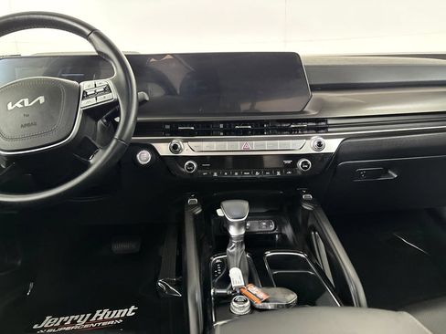 Used 2025 Kia Telluride S FWD image 26