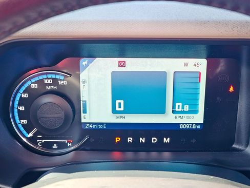 Used 2024 Ford Bronco Wildtrak image 14