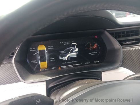 Used 2018 Tesla Model X 100D AWD/4WD image 3