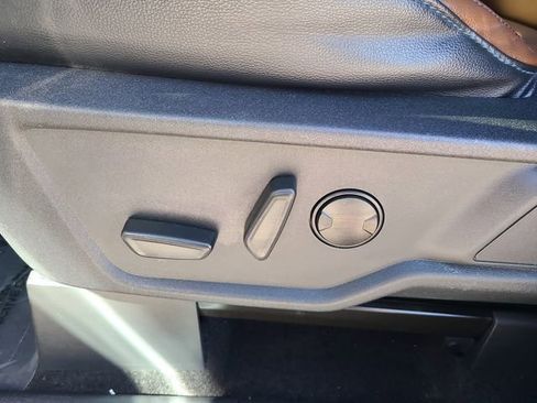 Used 2023 Ford Bronco Outer Banks image 23