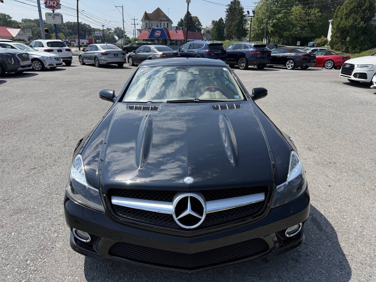Used 2009 Mercedes-Benz SL 550 image 8