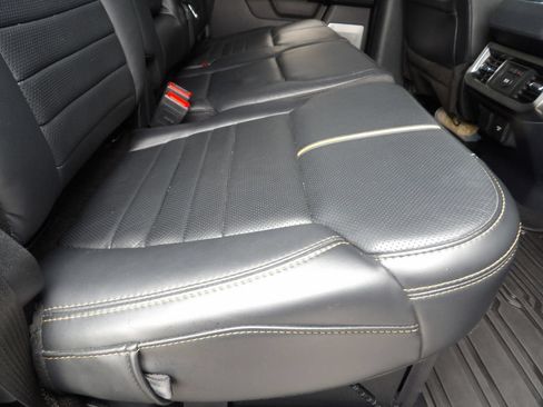 Used 2023 Ford F250 Platinum w/ Tremor Off-Road Package AWD/4WD image 41