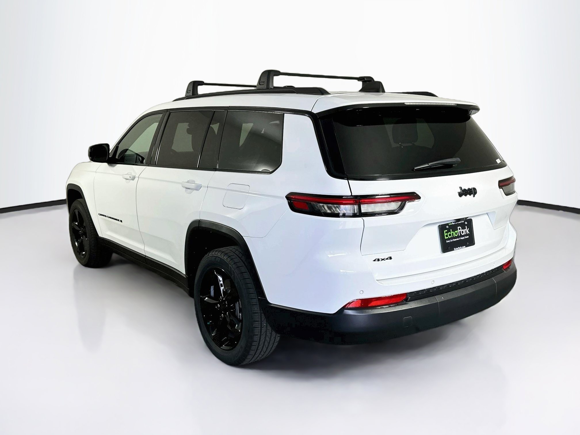 Used 2024 Jeep Grand Cherokee L Altitude AWD/4WD image 5
