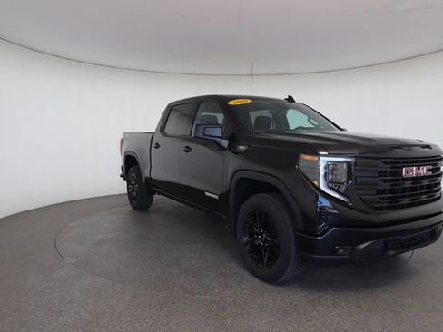 Used 2026 GMC Sierra 1500 Elevation AWD/4WD image 28
