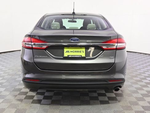 Used 2017 Ford Fusion SE image 5