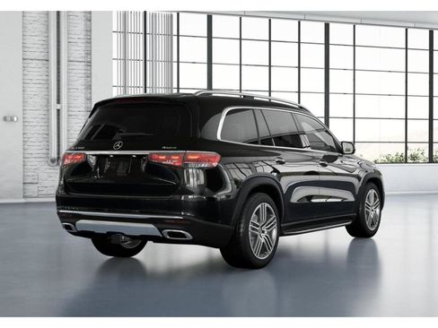 Certified 2025 Mercedes-Benz GLS 450 4MATIC image 22