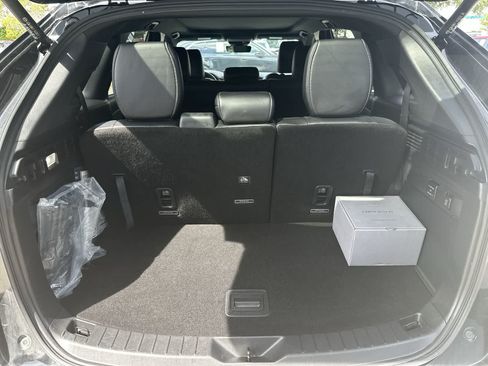 Used 2026 MAZDA CX-90 3.3 Turbo w/ Premium Plus Pkg AWD/4WD image 17