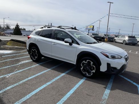 Used 2022 Subaru Crosstrek 2.5i Limited w/ Moonroof Package 2 image 7