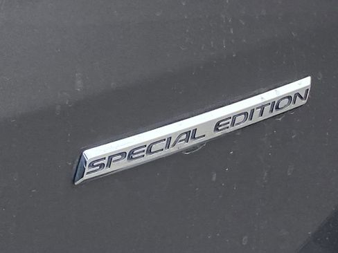 Used 2016 Honda Odyssey SE image 5