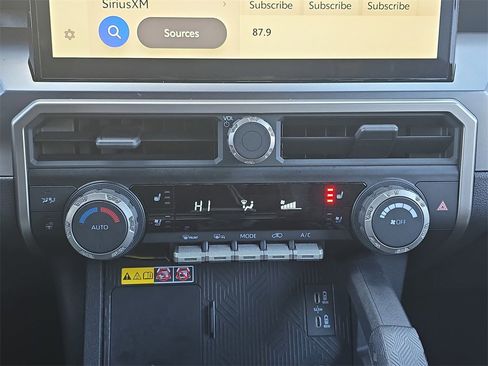 Used 2025 Toyota 4Runner TRD Off-Road Premium w/ Tow Technology Package image 28