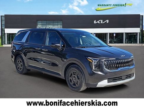 New 2026 Kia Carnival image 1