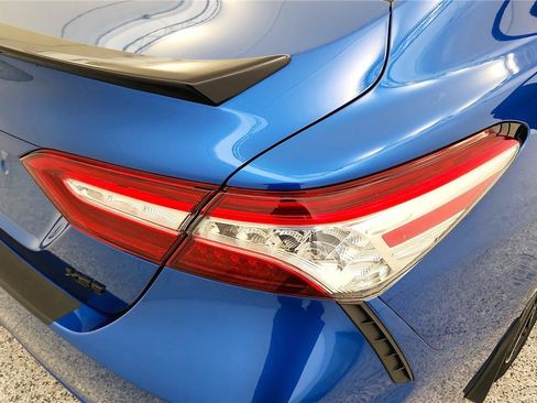 Used 2020 Toyota Camry XSE w/ Navigation Package FWD image 15
