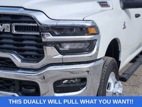 New 2026 RAM 3500 Tradesman AWD/4WD image 6