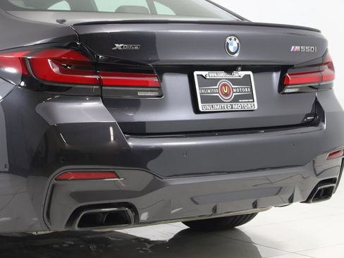 Used 2023 BMW M550i xDrive image 28