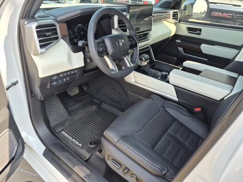 Used 2024 Toyota Sequoia Capstone AWD/4WD image 12