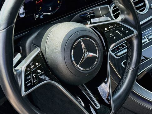 Used 2021 Mercedes-Benz E 350 4MATIC Sedan image 12