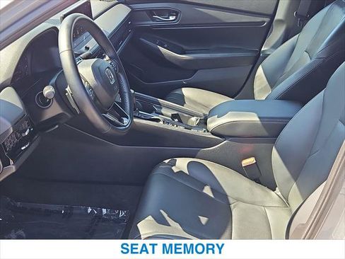 Used 2024 Honda Accord Sport image 20