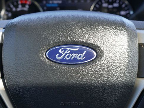 Used 2022 Ford F350 Lariat w/ Lariat Ultimate Package AWD/4WD image 15