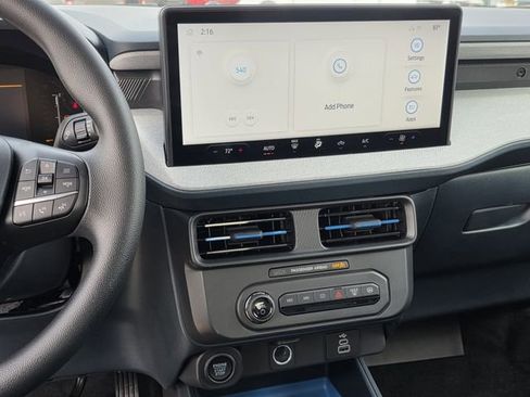 New 2026 Ford Maverick XLT image 6