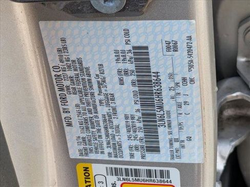 Used 2017 Lincoln MKZ Reserve image 23