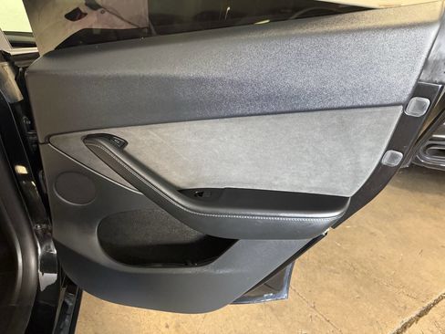 Used 2024 Tesla Model Y Performance AWD/4WD image 26
