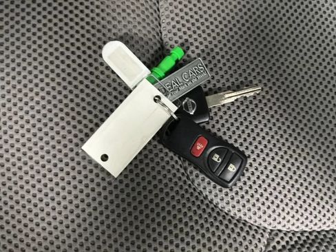 Used 2019 Nissan Frontier SV AWD/4WD image 23