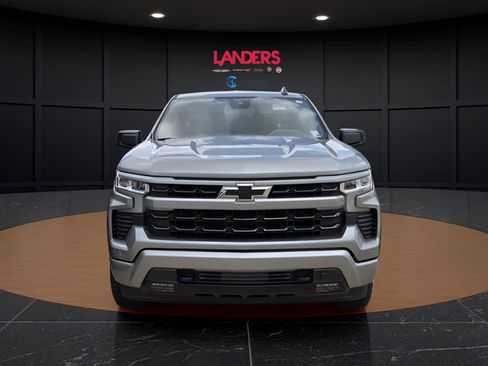 Used 2025 Chevrolet Silverado 1500 RST w/ Convenience Package II AWD/4WD image 3