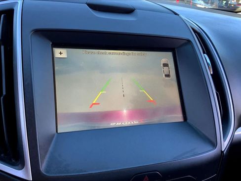 Used 2017 Ford Edge SEL w/ Equipment Group 201A image 25