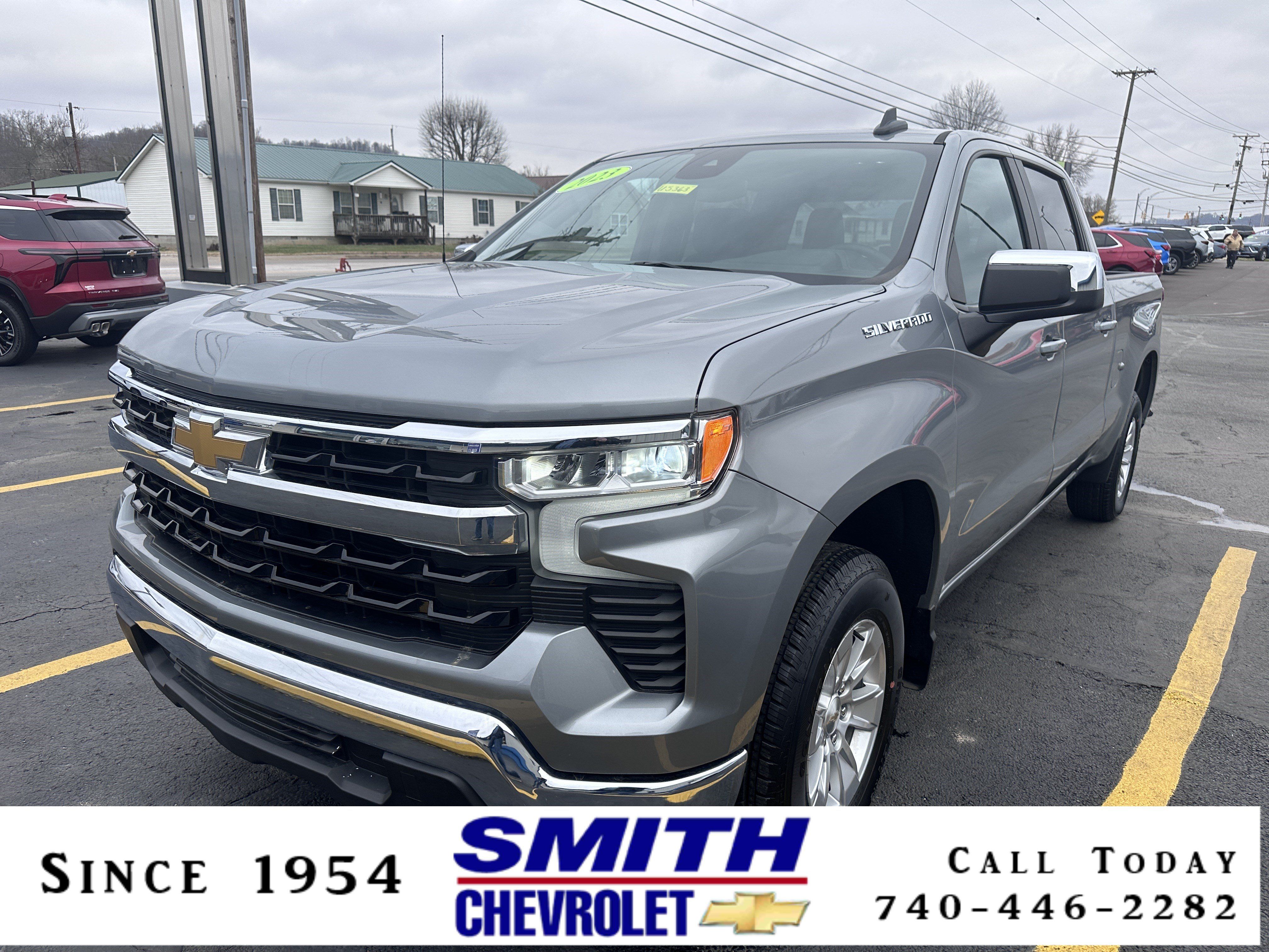 Used 2023 Chevrolet Silverado 1500 LT RWD image 1