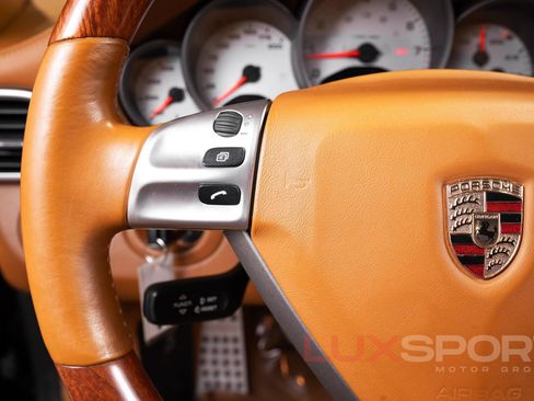 Used 2006 Porsche 911 Carrera S RWD image 31