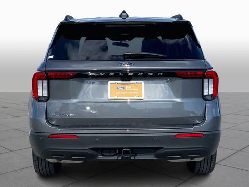 Used 2026 Ford Explorer Active image 5