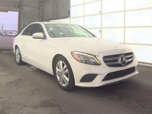 Used 2019 Mercedes-Benz C 300 Sport image 2
