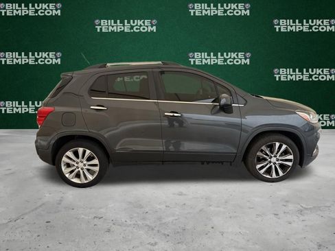 Used 2017 Chevrolet Trax Premier w/ LPO, Cargo Package FWD image 5