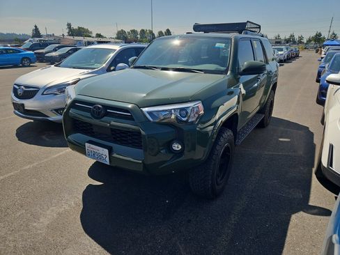 Used 2021 Toyota 4Runner Trail Special Edition AWD/4WD image 4