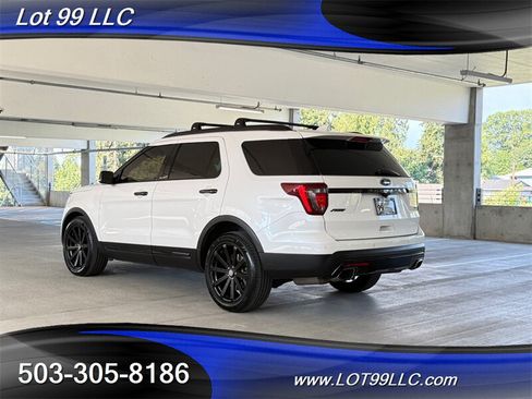 Used 2016 Ford Explorer Sport w/ Equipment Group 401A AWD/4WD image 8