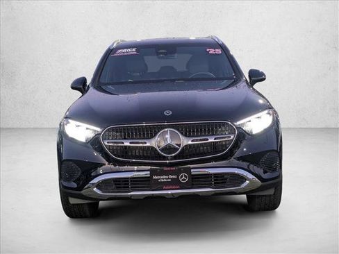 Certified 2025 Mercedes-Benz GLC 300 4MATIC image 2