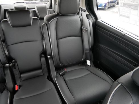 New 2026 Honda Odyssey Elite image 15