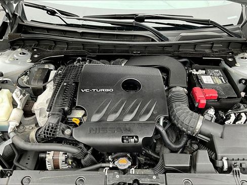 Used 2023 Nissan Altima 2.0 SR FWD image 29