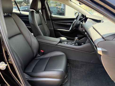 Used 2025 MAZDA MAZDA3 s FWD image 28