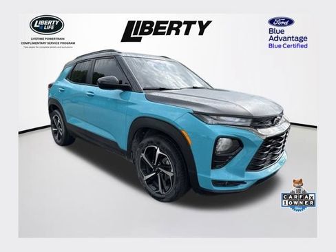 Used 2021 Chevrolet TrailBlazer RS w/ Sun and Liftgate Package AWD/4WD image 1