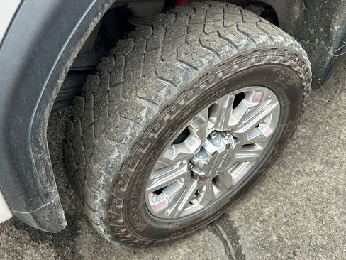 Used 2021 GMC Sierra 3500 Denali w/ Denali Ultimate Package image 7