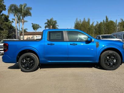 New 2025 Ford Maverick Lobo