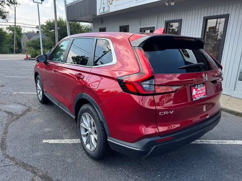 Used 2023 Honda CR-V EX image 9