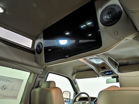 New 2026 GMC Savana 2500 Extended w/ Driver Convenience Package RWD image 9