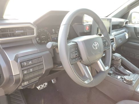 Certified 2026 Toyota Tacoma TRD Sport AWD/4WD image 18