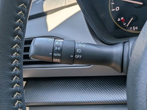 Certified 2025 Subaru Crosstrek 2.5i Sport image 33