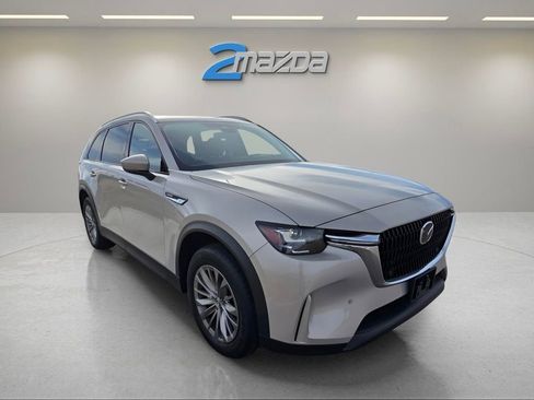Used 2025 MAZDA CX-90 Plug-In Hybrid w/ Preferred image 7