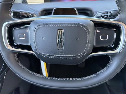 New 2026 Lincoln Navigator L Premier image 27